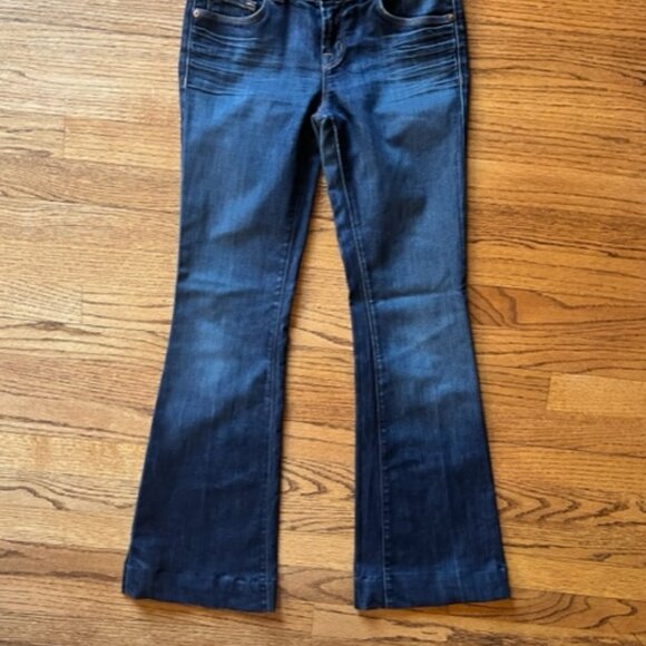 J. BRAND JEANS: WOMENS 'LOVESTORY' BELL-BOTTOM FASHION JEANS-SIZE 26 (3) - Picture 2 of 2